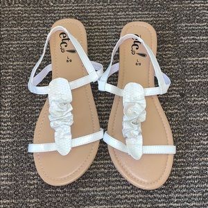 Women’s White Sandal